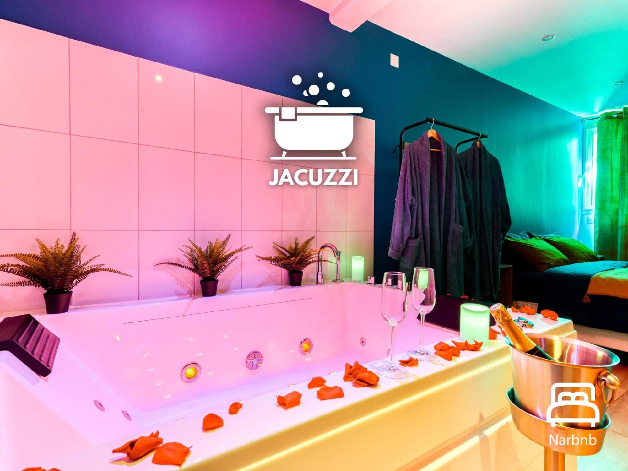 Narbnb - Eden Suite - Jacuzzi - Parking - Clim นาร์บอนน์ ภายนอก รูปภาพ